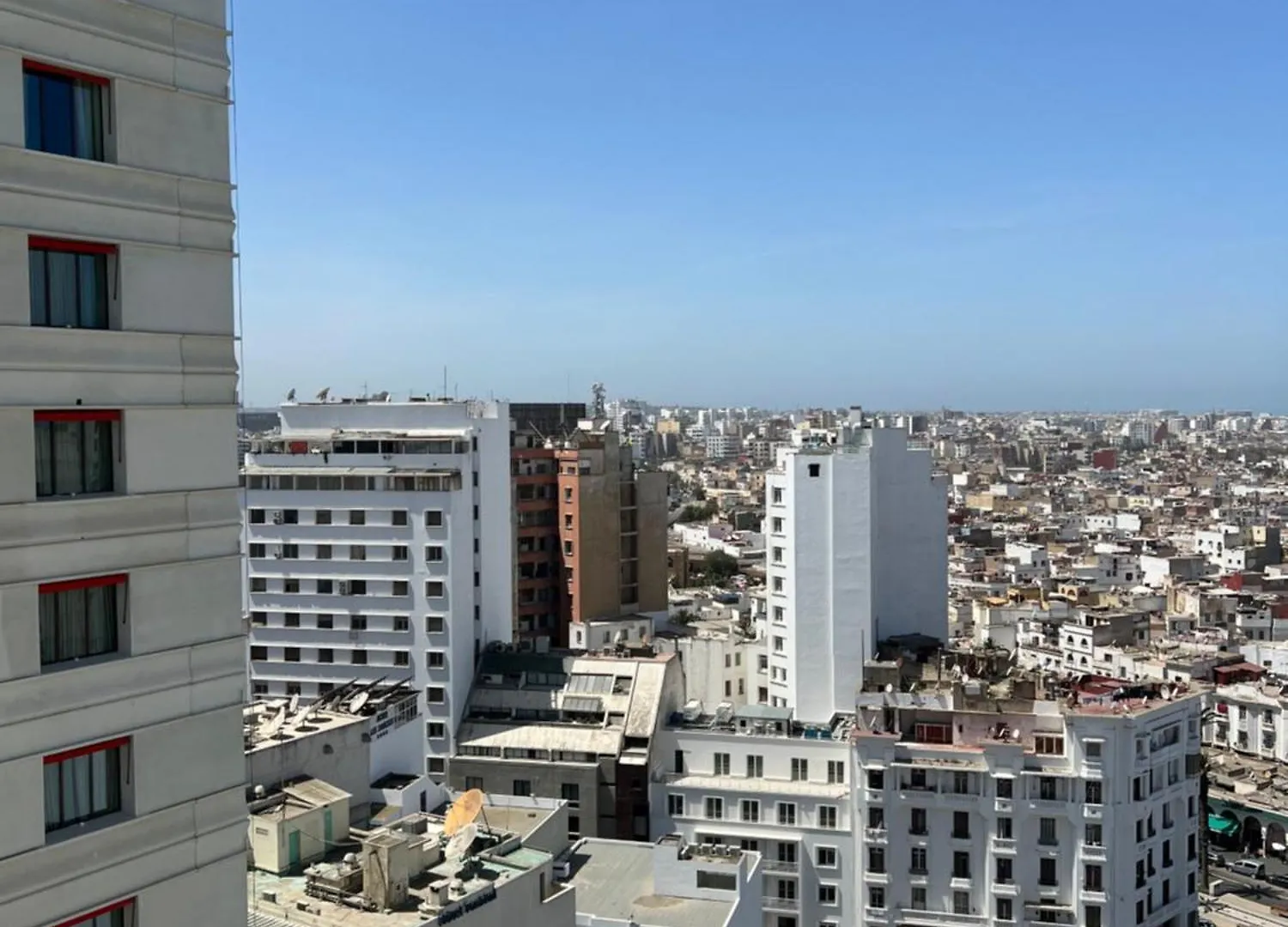 16E Etage : Confort & Vue Casablanca
